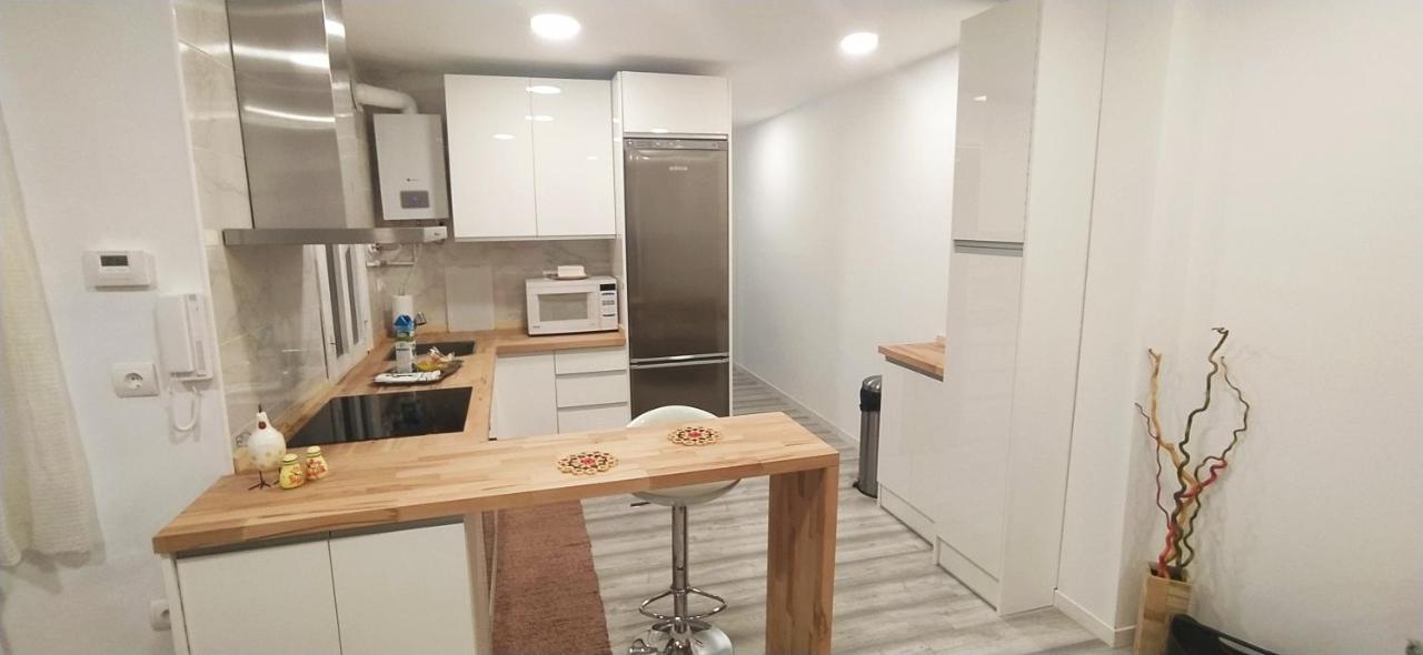 Apartamento Terra Denis Леон Екстериор снимка